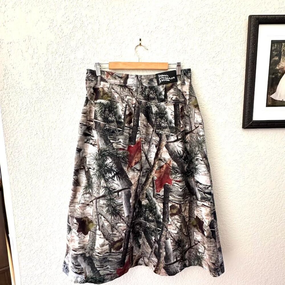 Basic Pleasure Mode Hunter Camo Denim Midi Skirt Front & Back Pockets - Picture 10 of 16